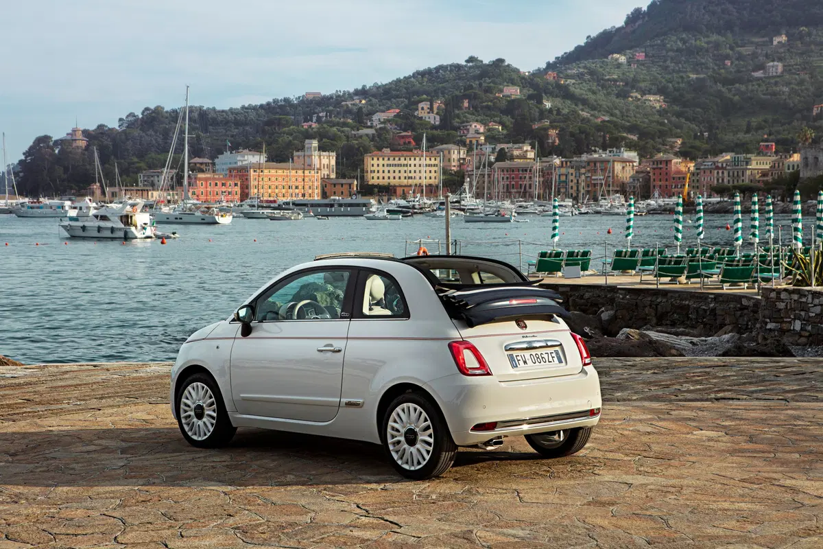Fiat 500 Dolcevita, la serie speciale per il 62° compleanno (8)