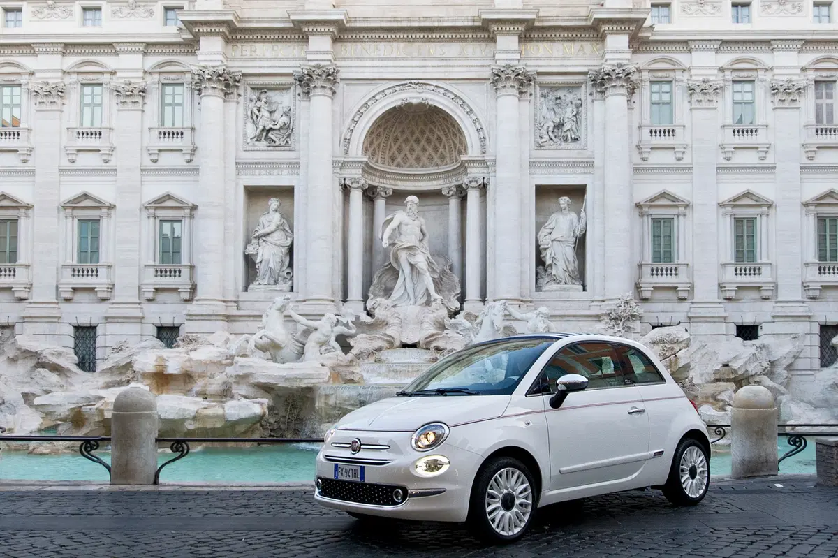 Fiat 500 Dolcevita, la serie speciale per il 62° compleanno (17)