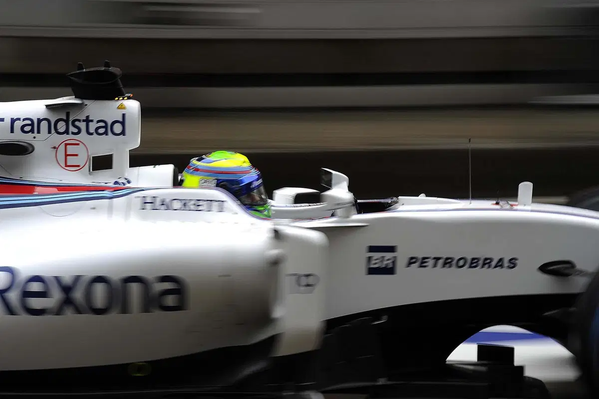 F1, Gp Cina 2016: pole per Rosberg. Raikkonen terzo (22)