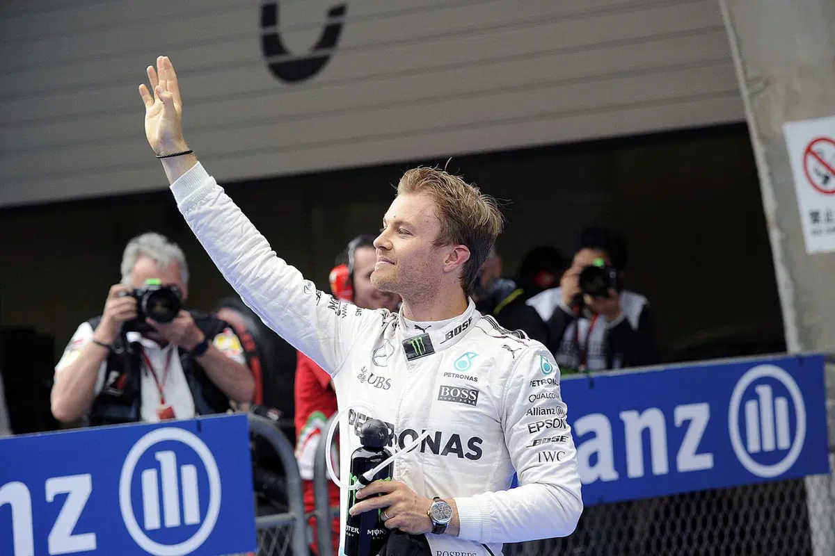 F1, Gp Cina 2016: pole per Rosberg. Raikkonen terzo (32)
