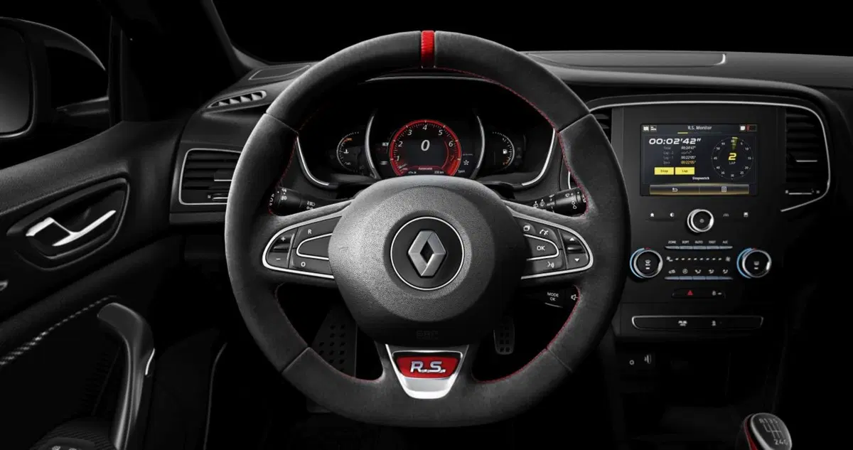 Renault Megane RS Trophy-R, 500 esemplari cattivissimi (5)