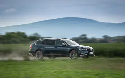 Skoda Superb Scout 2019 | La station wagon per pap&agrave; avventurieri [Video]