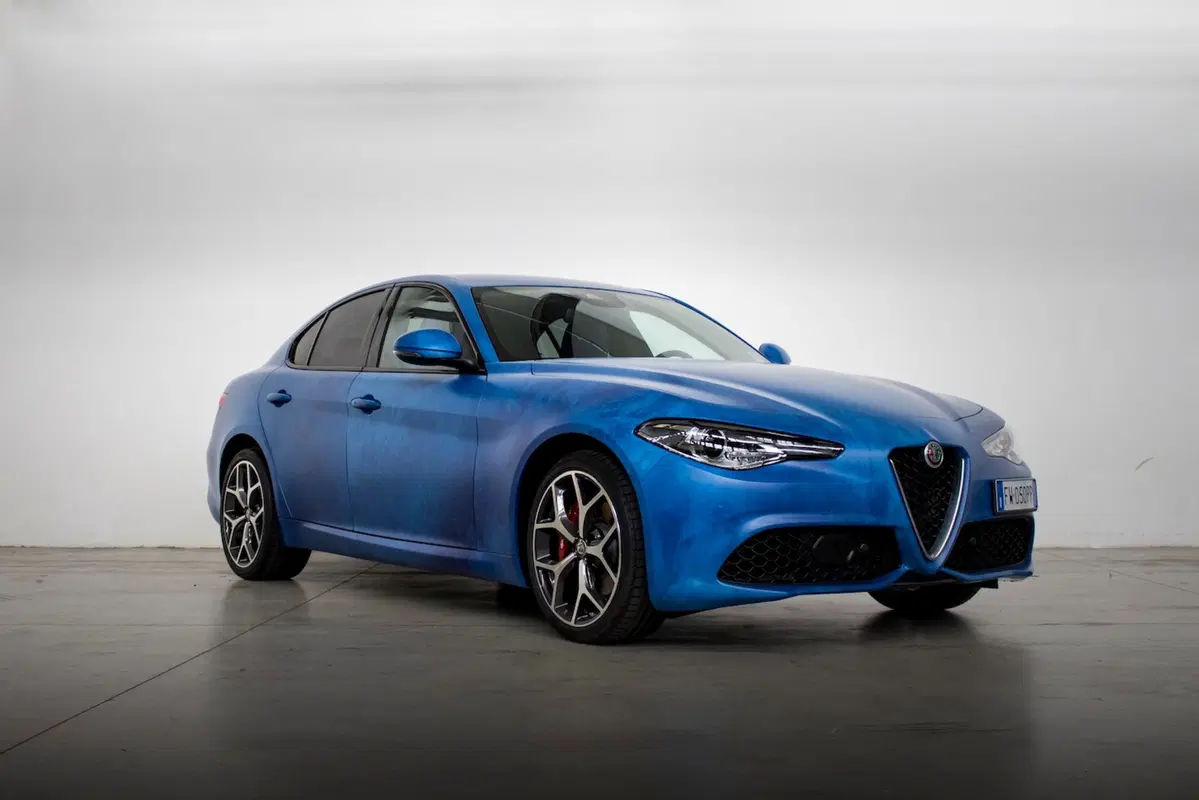 Alfa Romeo Giulia Grand Tour: vacanze speciali (4)