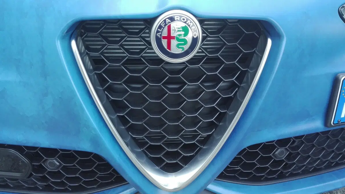 Alfa Romeo Giulia Grand Tour: vacanze speciali (6)