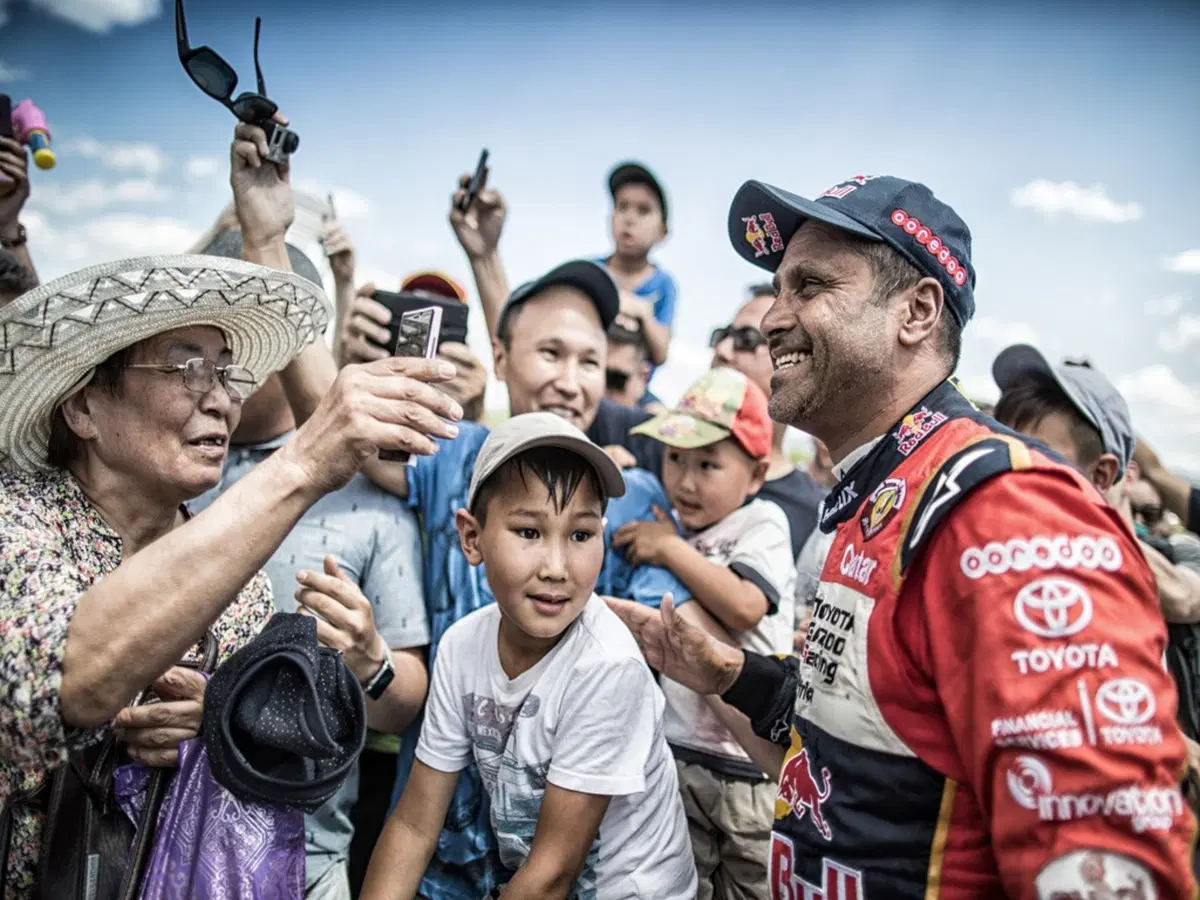 Silk Way Rally 2019-2. Al-Attiyah (Toyota) e Sunderland (KTM) (9)