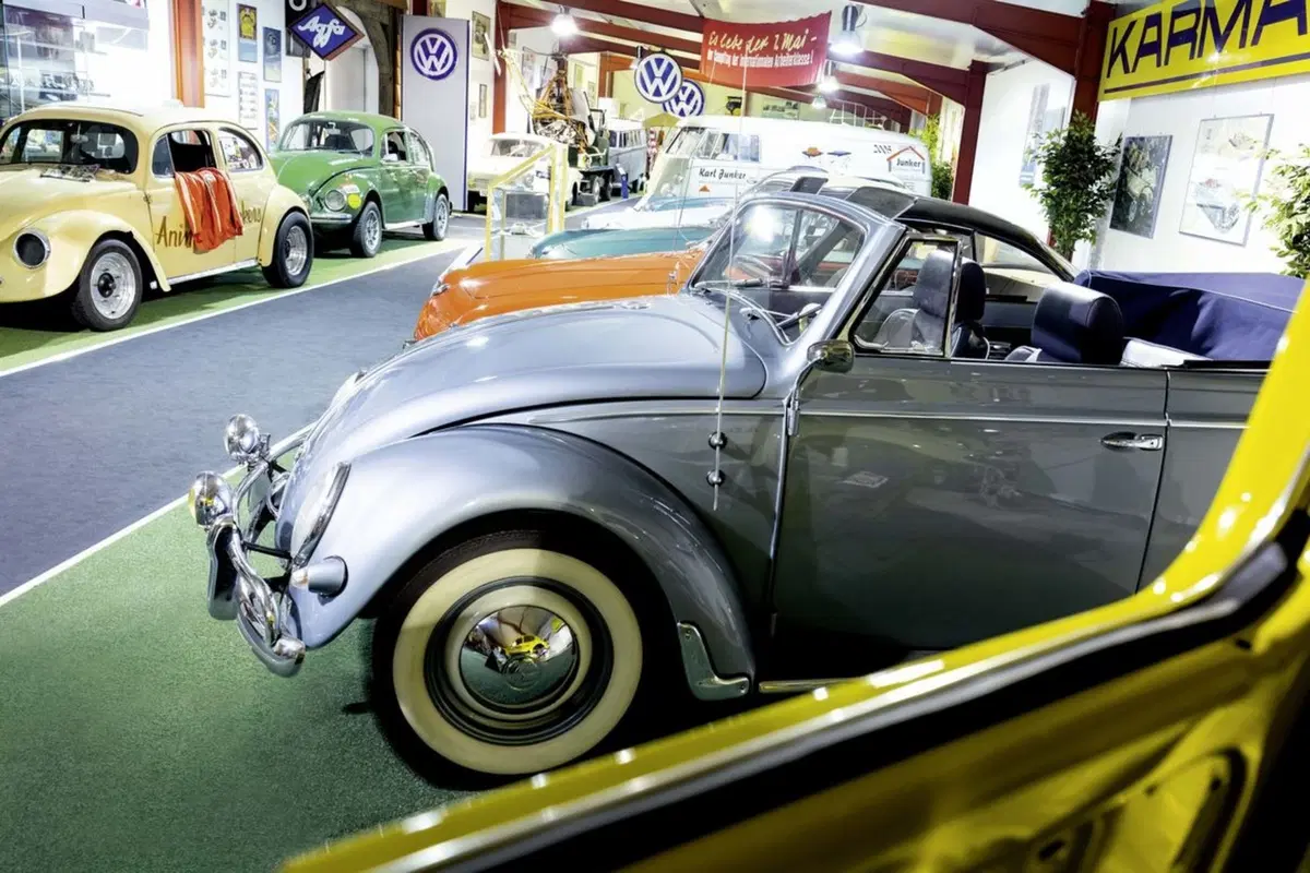10/7/19, Stop Maggiolino: Volkswagen dice addio all’ultima erede del suo primo modello [video] (2)
