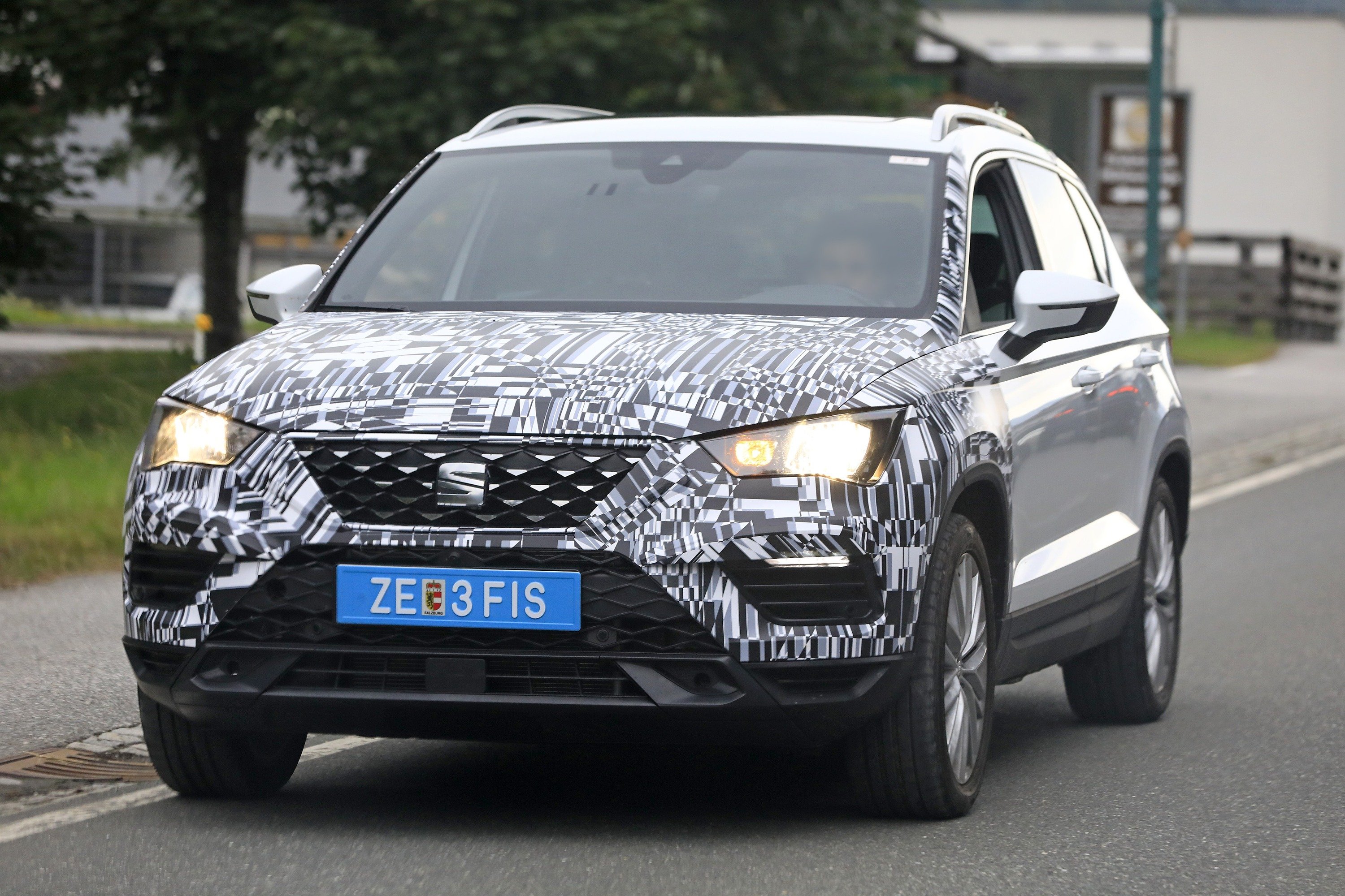Seat Ateca restyling, le foto spia