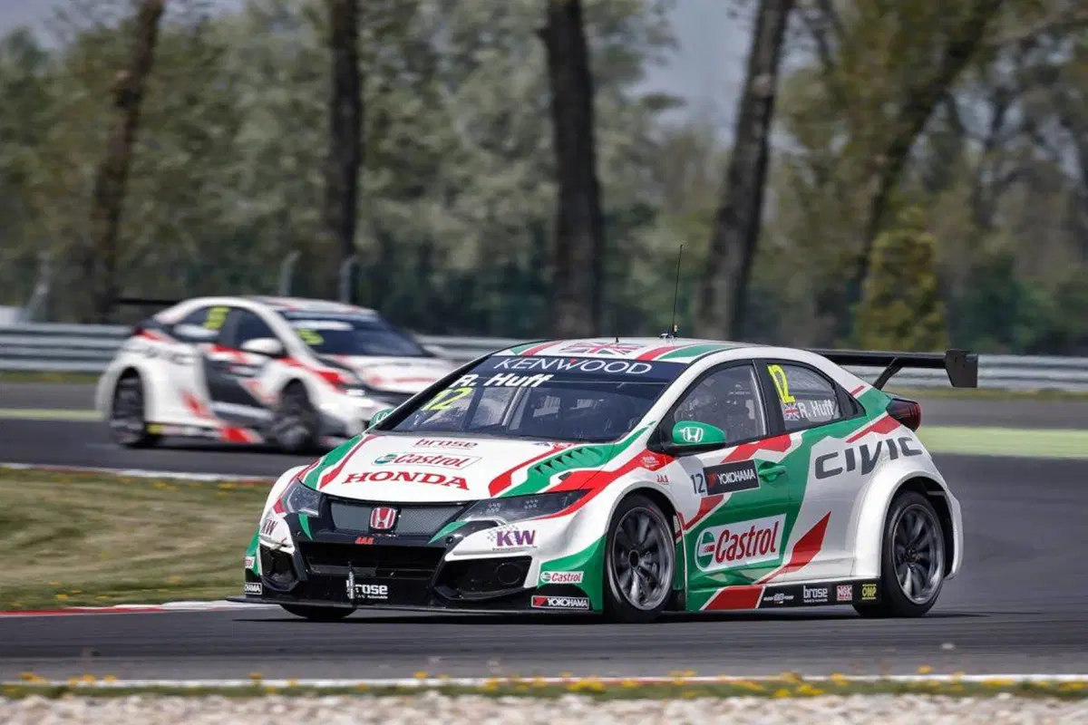 WTCC 2016, qualifiche Slovacchia:  (3)