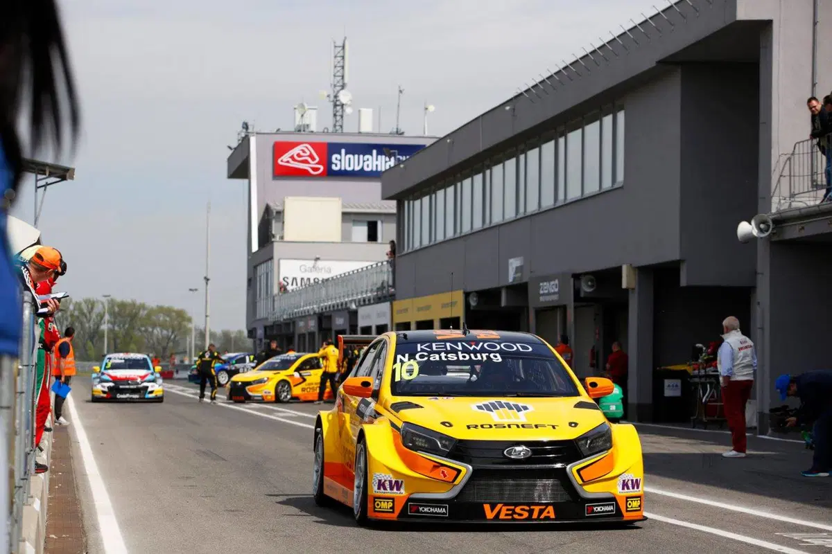 WTCC 2016, qualifiche Slovacchia:  (15)