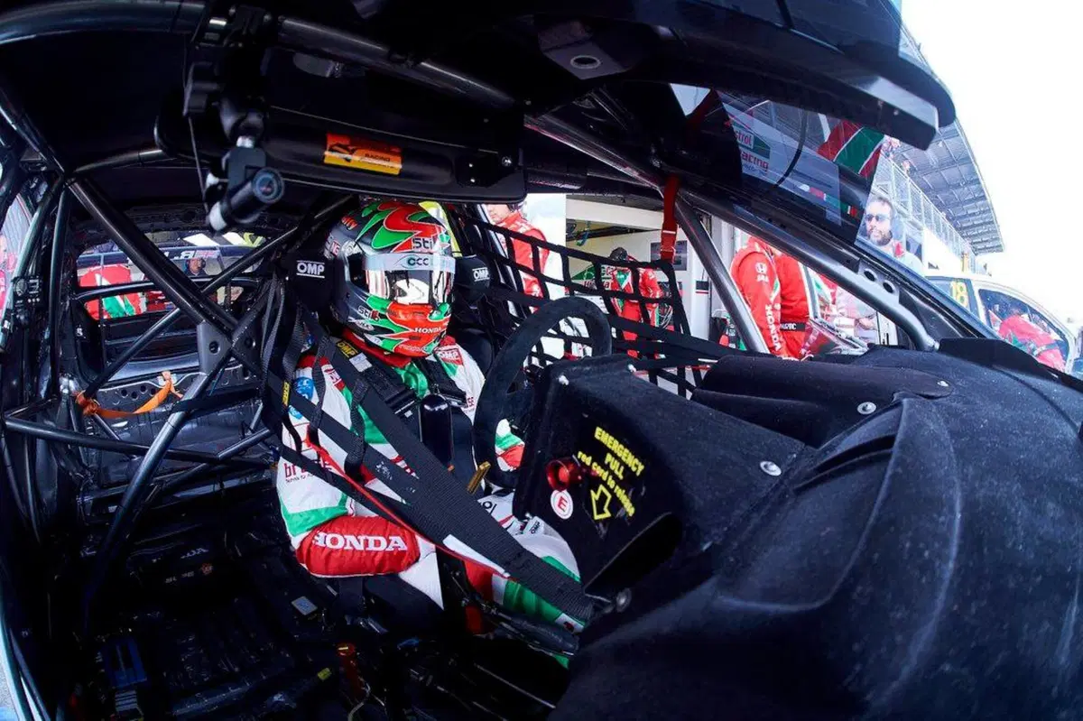 WTCC 2016, qualifiche Slovacchia:  (18)