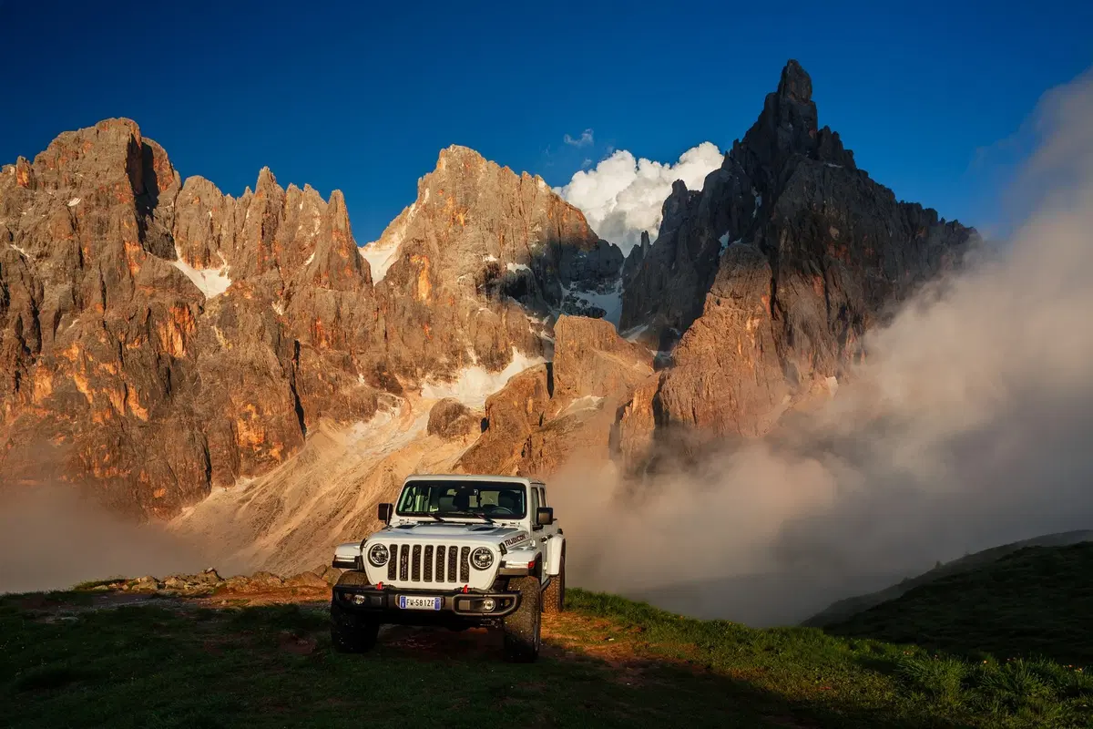 Jeep Gladiator 2020: il ritorno del pick-up americano [Video] (10)