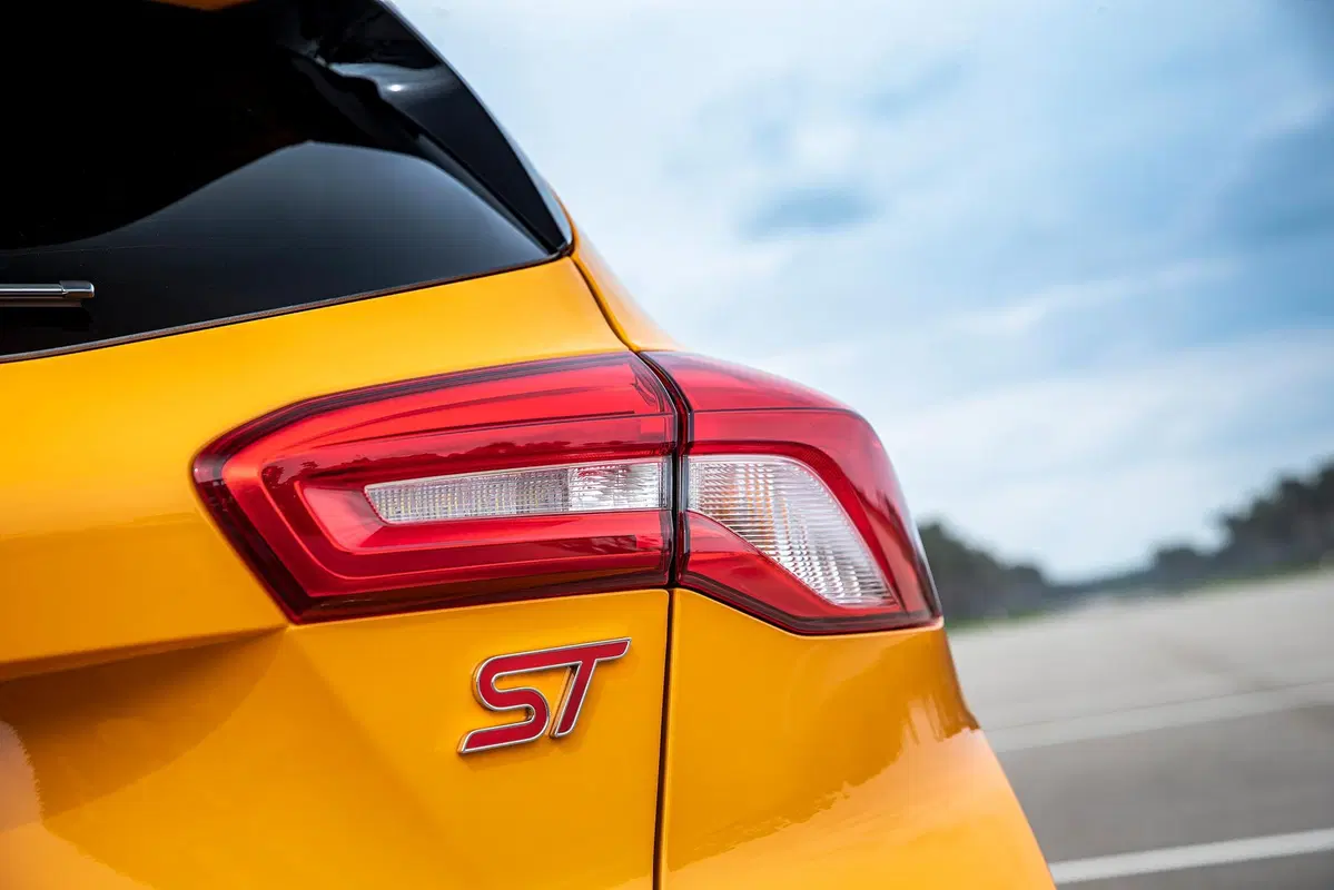 Ford Focus ST | 280 CV anti-SUV, ma a quale prezzo? [Video] (6)