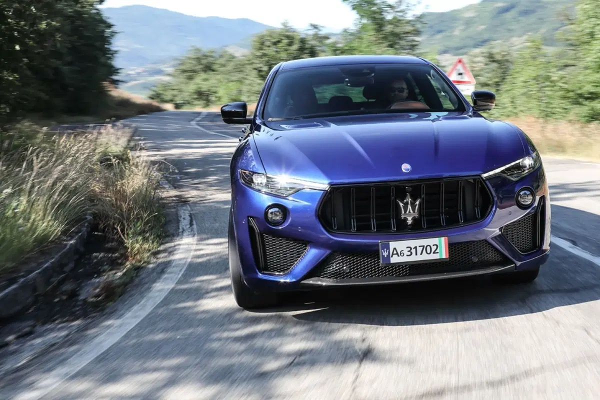 Maserati Levante Trofeo, 580 CV per la più sportiva [Video] (4)