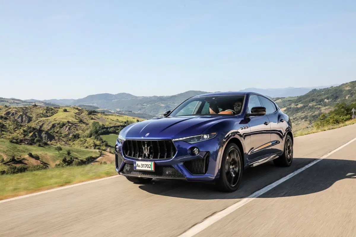 Maserati Levante Trofeo, 580 CV per la più sportiva [Video] (9)