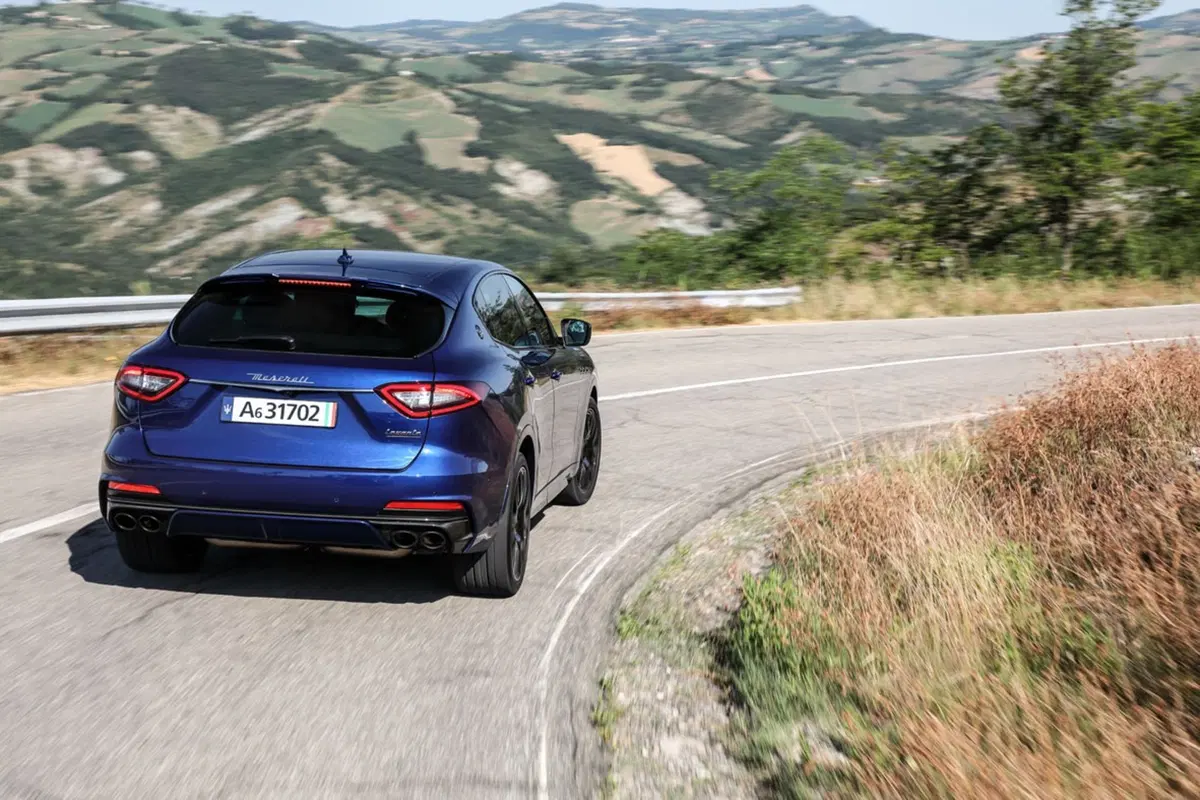 Maserati Levante Trofeo, 580 CV per la più sportiva [Video] (5)