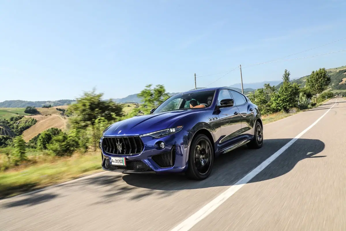 Maserati Levante Trofeo, 580 CV per la più sportiva [Video] (10)