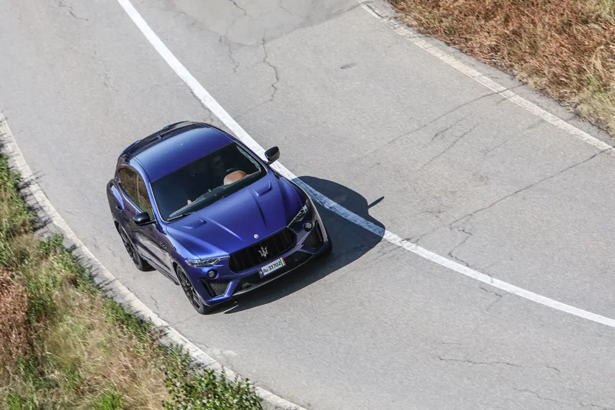 Maserati Levante Trofeo, 580 CV per la più sportiva [Video] (15)