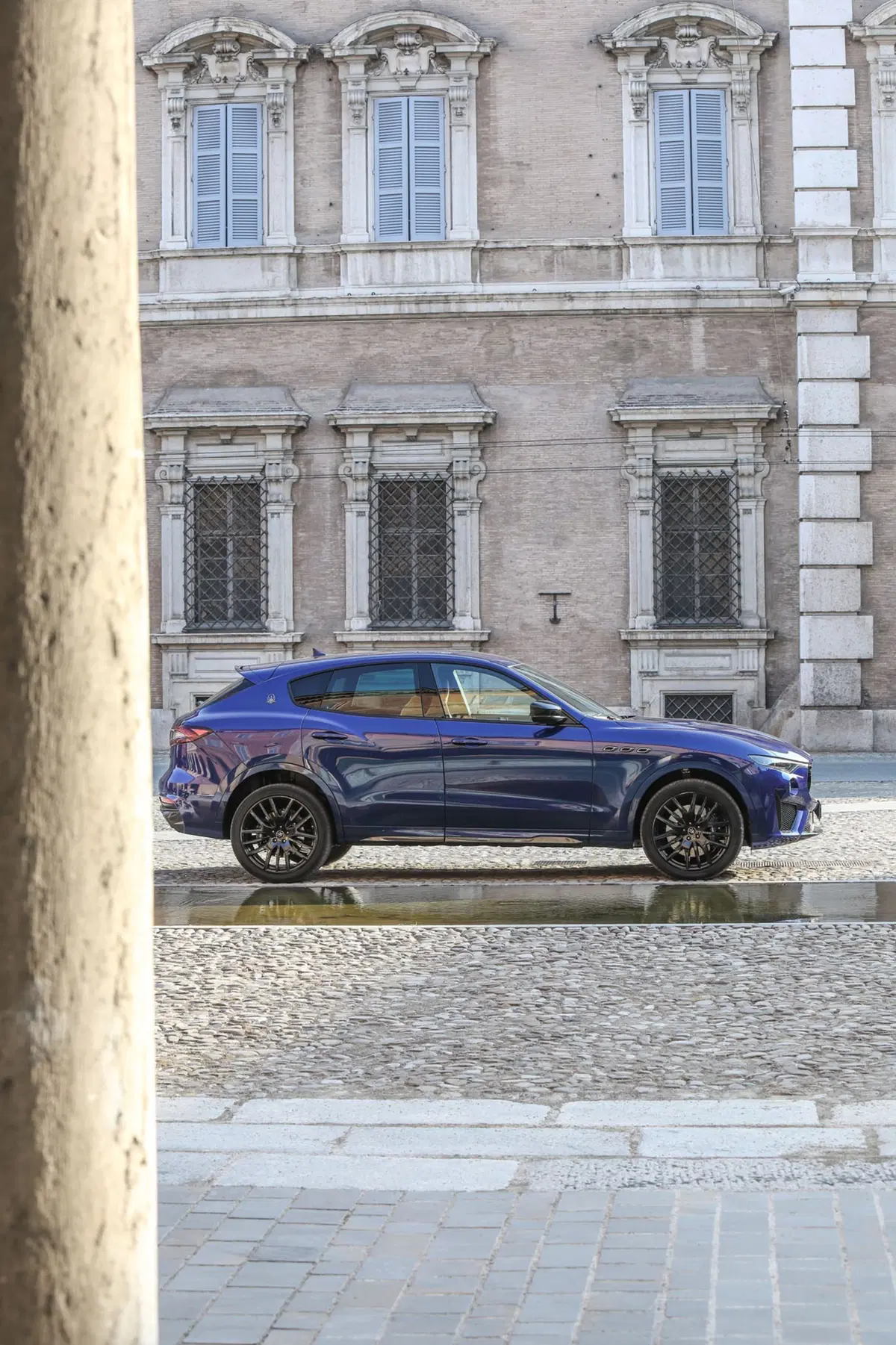 Maserati Levante Trofeo, 580 CV per la più sportiva [Video] (26)