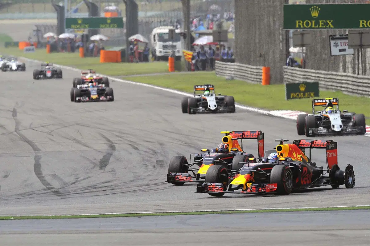 F1, Gp Cina 2016: vince Rosberg. Secondo Vettel (6)