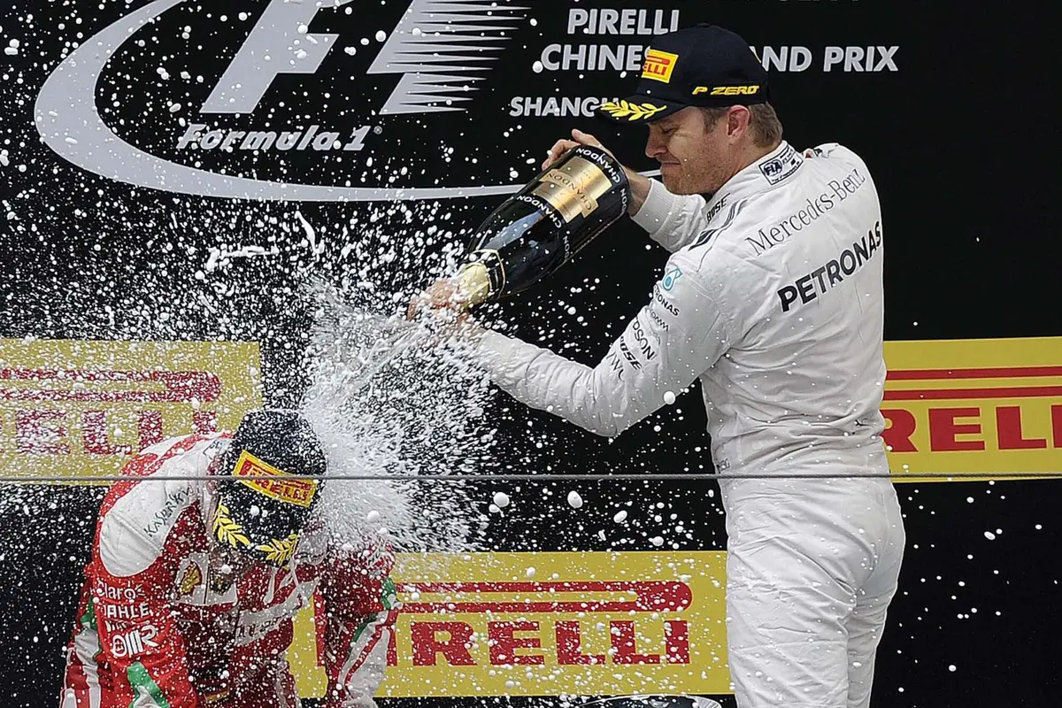 F1, Gp Cina 2016: vince Rosberg. Secondo Vettel (31)