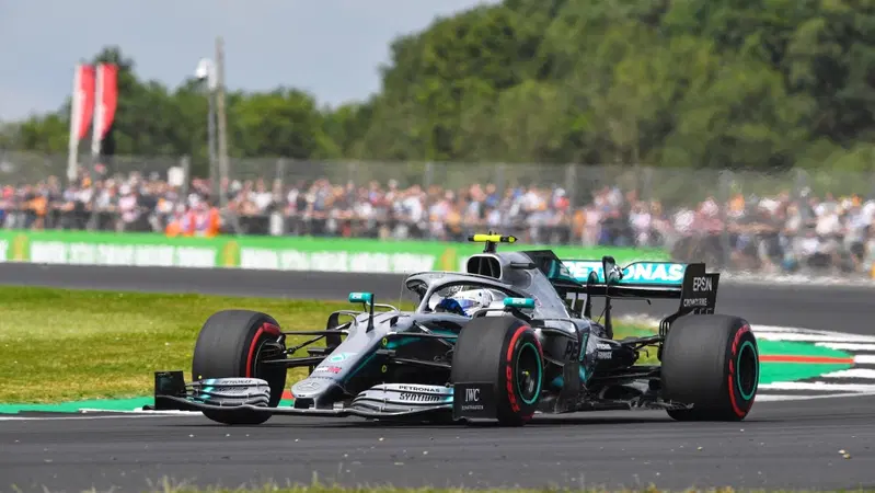 F1, GP Silverstone 2019: pole per Bottas. Terzo Leclerc