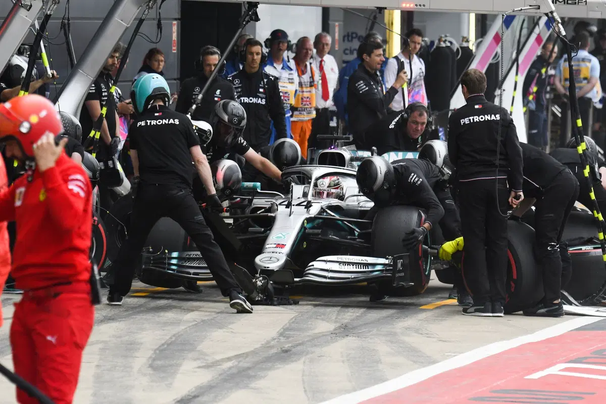 F1, GP Silverstone 2019: vince Hamilton. Terzo Leclerc (27)