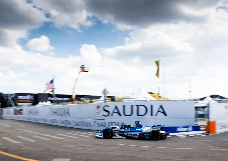 Formula E, E-Prix di New York: pole position di Alexander Sims