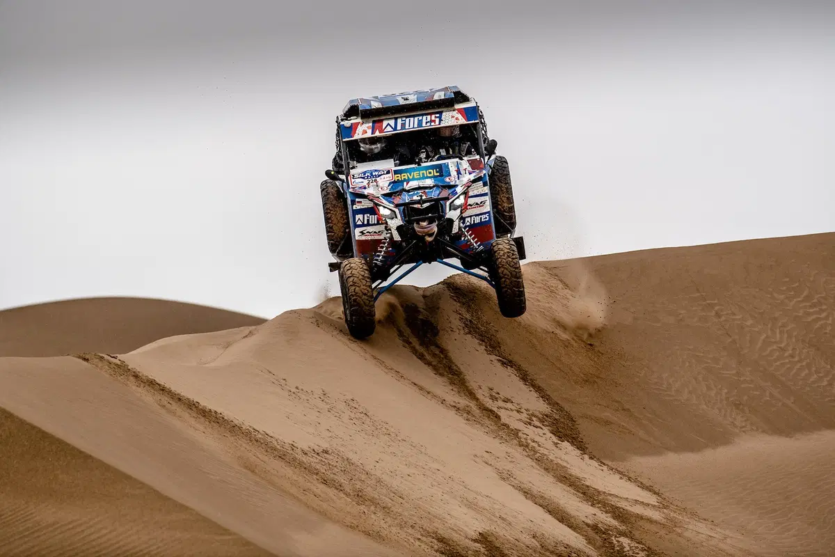 Silk Way Rally 2019-7/8. Nel Grande Gobi, da Sud. Kevin Benavides e Al Attiyah (8)