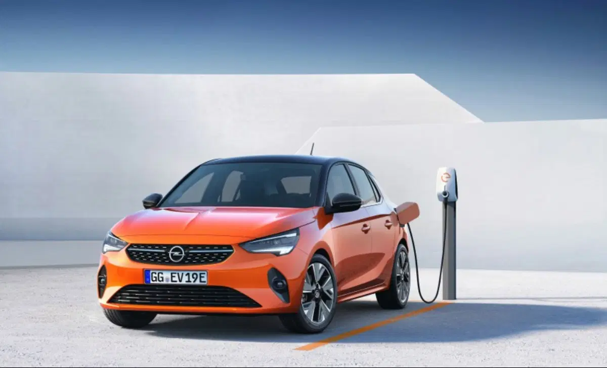 Opel Corsa-e (2019-25) (16)