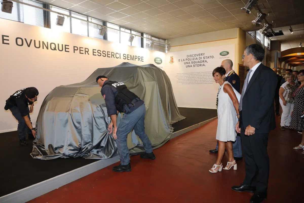 Land Rover Discovery: nuove unità per la Polizia di Stato (6)