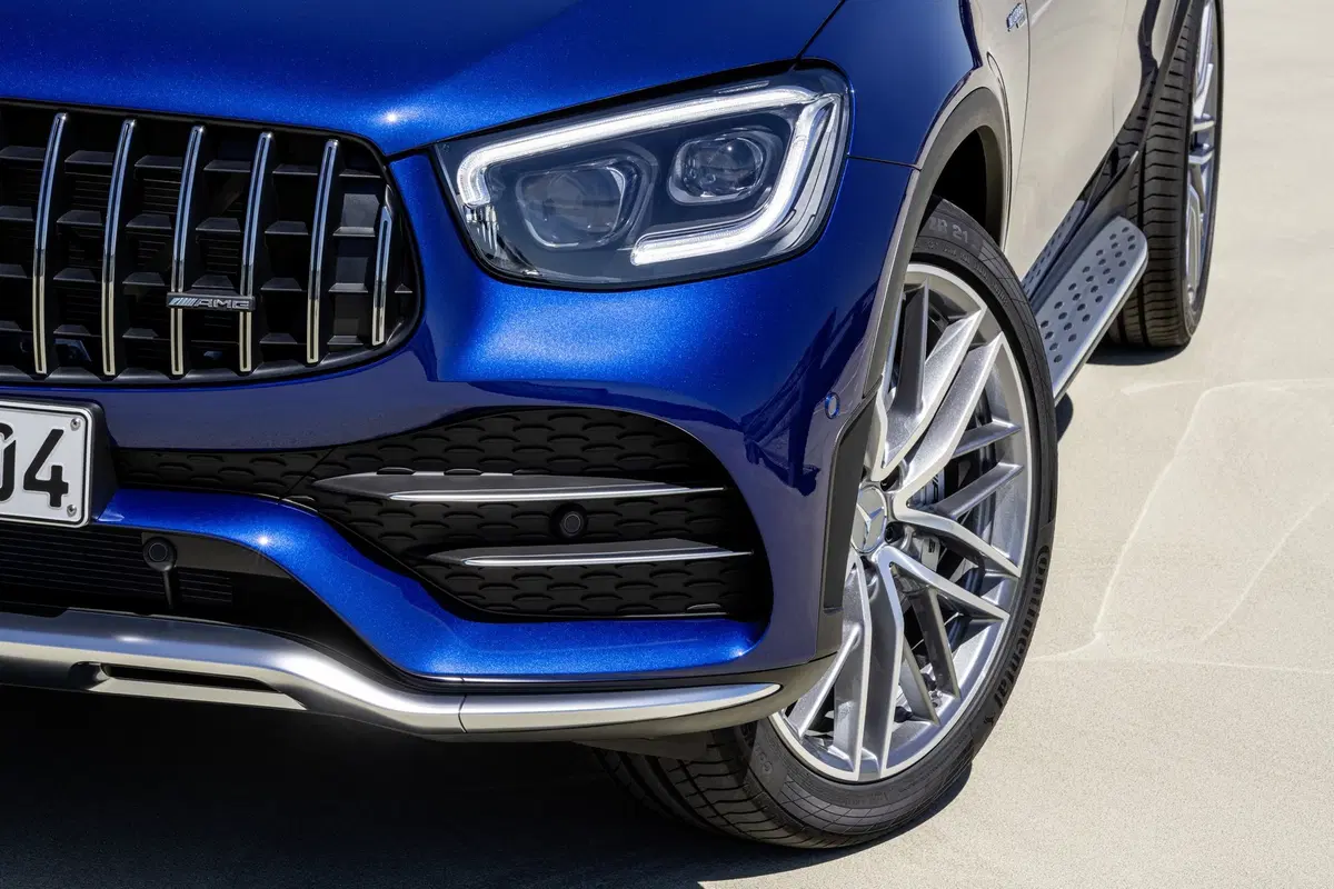 Mercedes-AMG GLC 43: ancora più CV per il SUV sportivo (5)