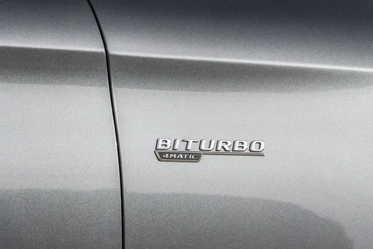Mercedes-AMG GLC 43: ancora più CV per il SUV sportivo (7)