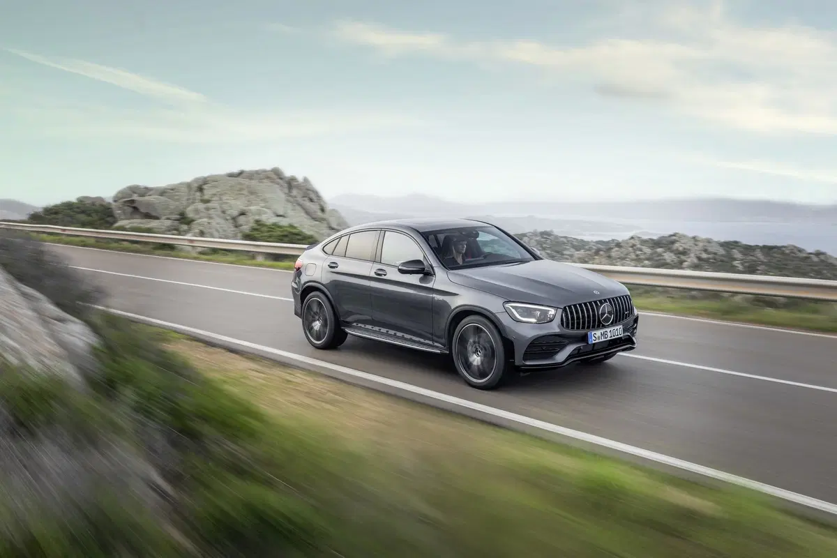 Mercedes-AMG GLC 43: ancora più CV per il SUV sportivo (3)