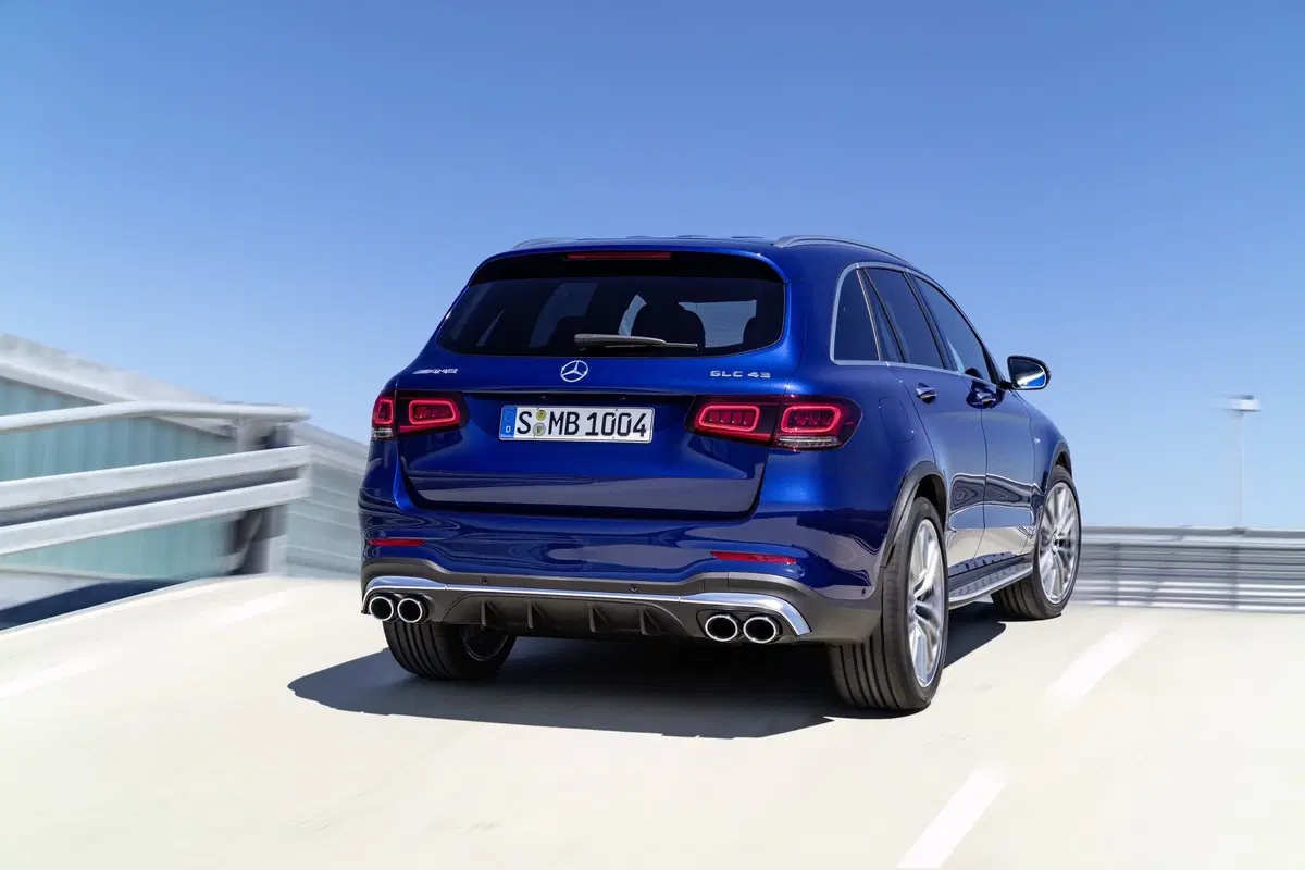 Mercedes-AMG GLC 43: ancora più CV per il SUV sportivo (5)