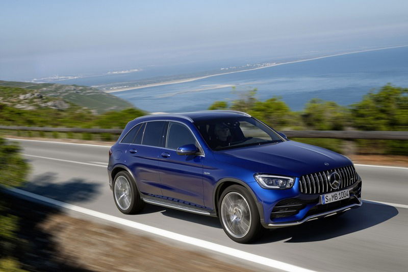 Mercedes-AMG GLC 43: ancora pi&ugrave; CV per il SUV sportivo