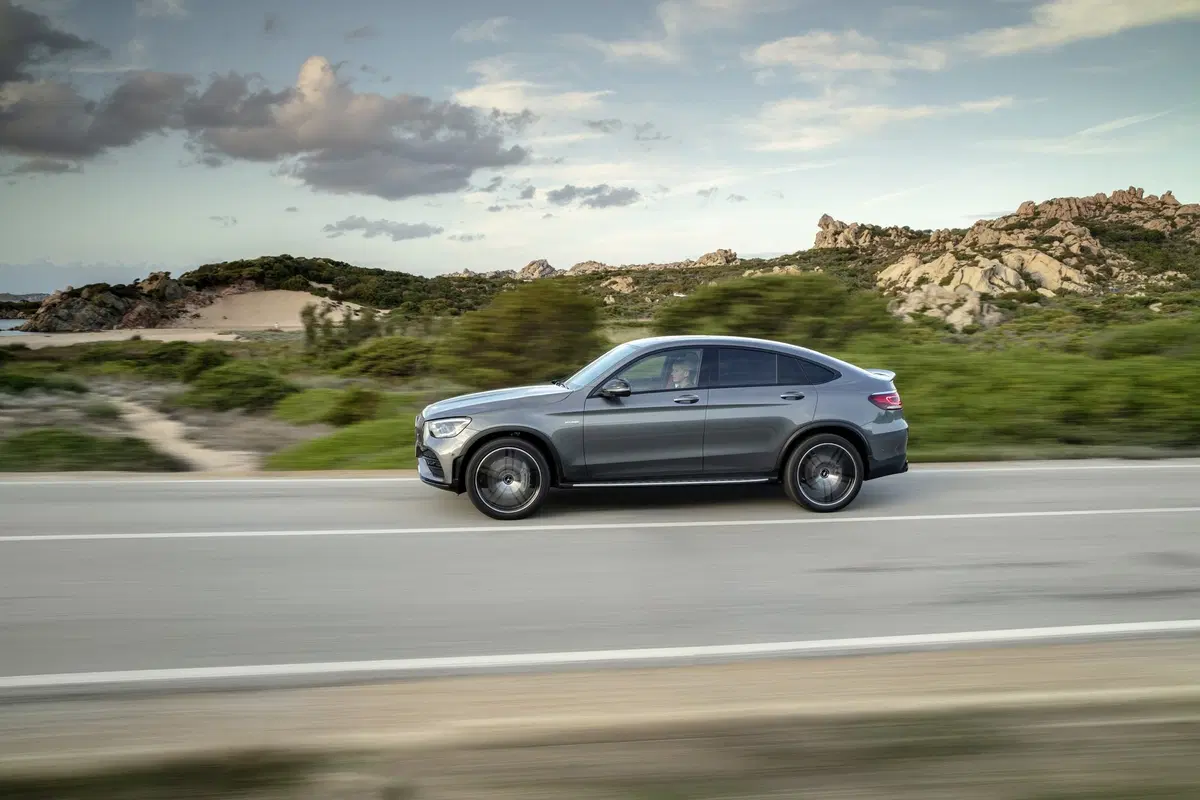 Mercedes-AMG GLC 43: ancora più CV per il SUV sportivo (15)