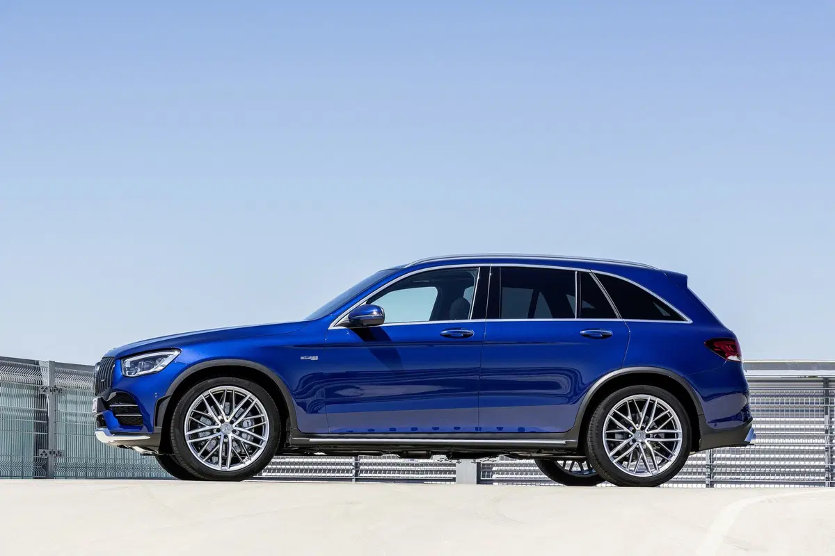 Mercedes-AMG GLC 43: ancora più CV per il SUV sportivo (11)