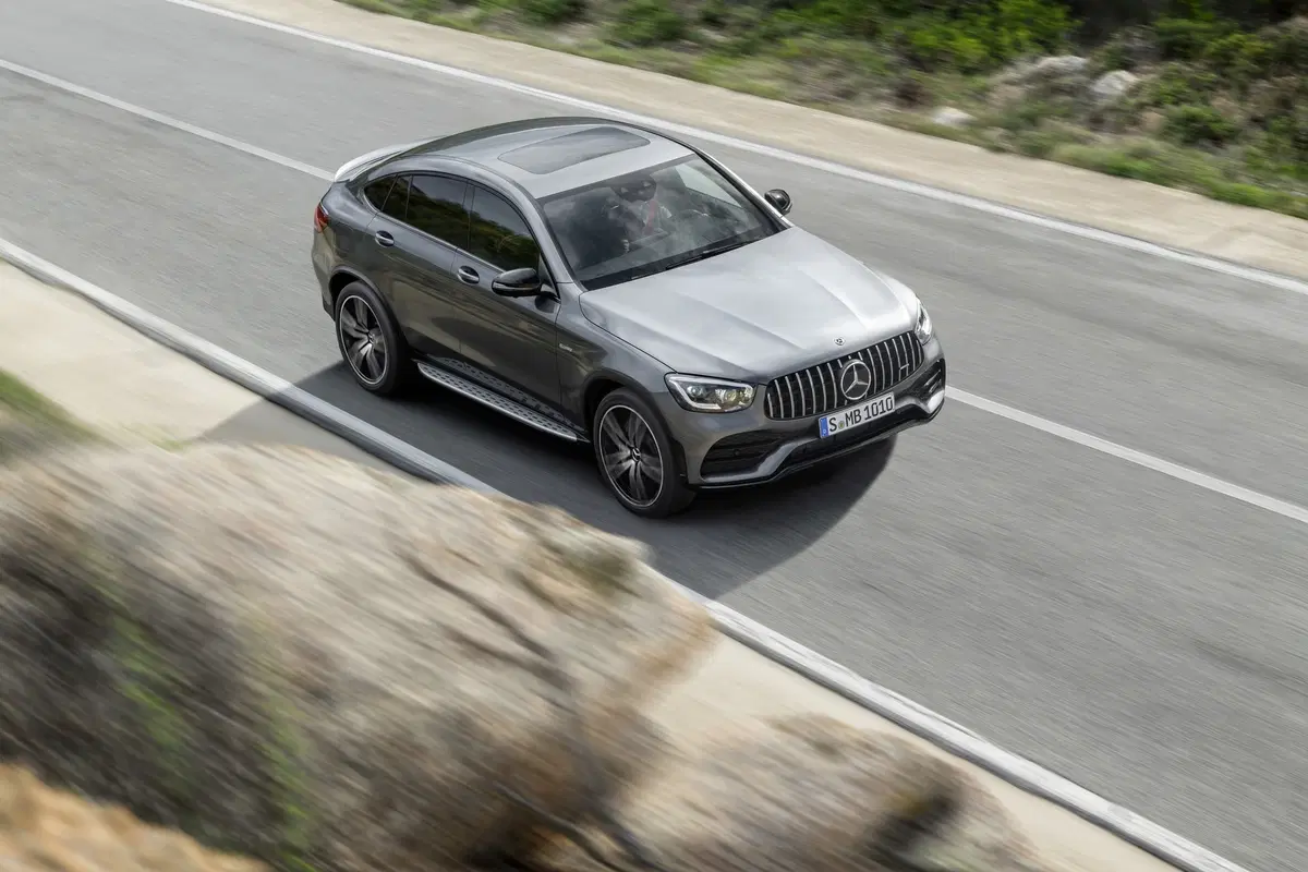 Mercedes-AMG GLC 43: ancora più CV per il SUV sportivo (20)
