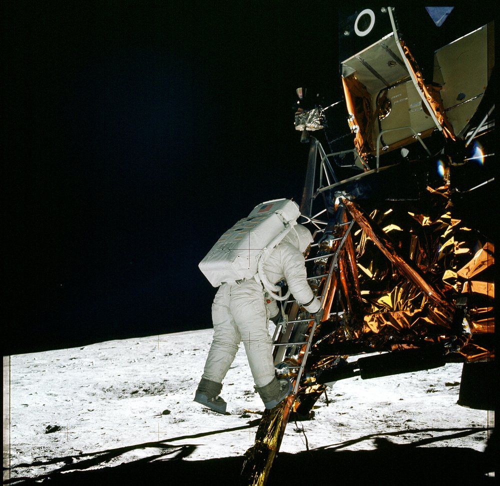Un&#039;immagine della missione Apollo 11, quella dello sbarco dell&#039;uomo sulla Luna. E&#039; il 20 luglio del 1969