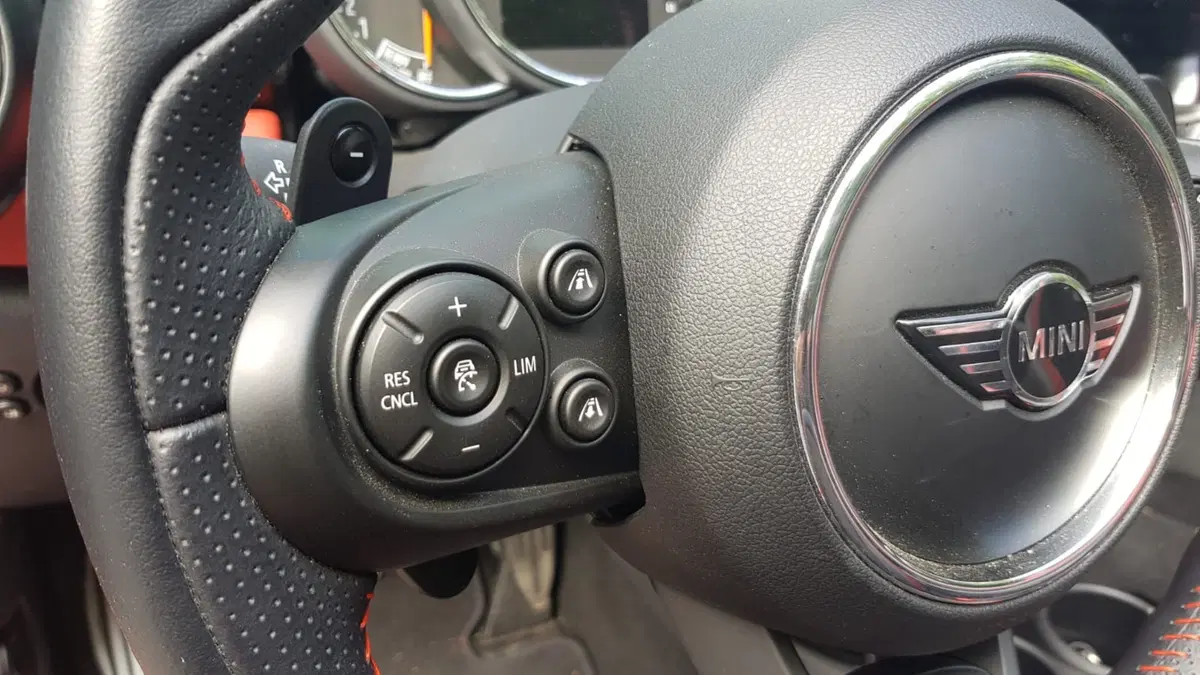 Mini Cabrio Cooper S | Tante emozioni con il vento tra i capelli... (8)
