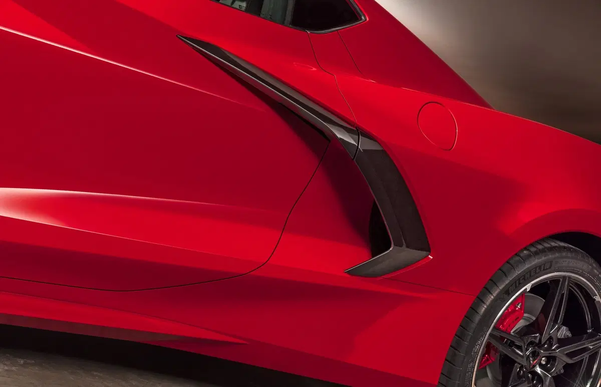 Corvette Stingray 2020: foto e dati della prima con il motore centrale (4)