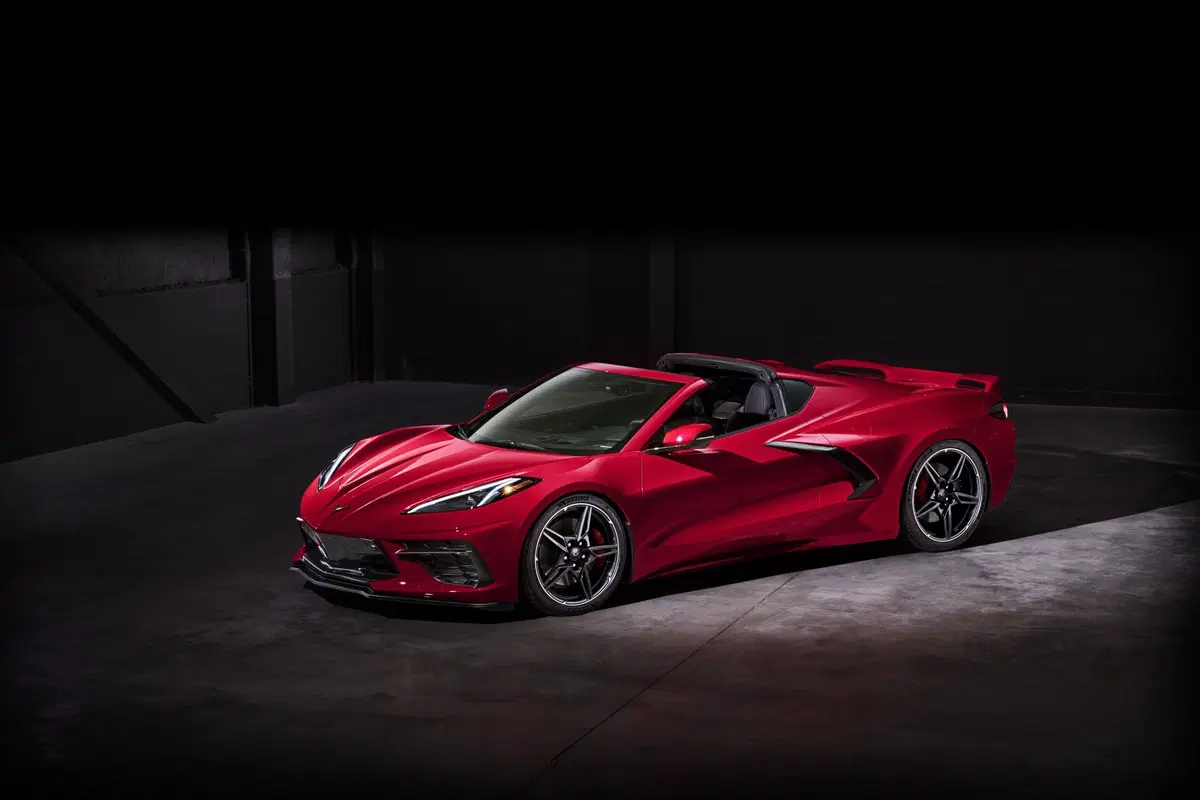Corvette Stingray 2020: foto e dati della prima con il motore centrale (9)