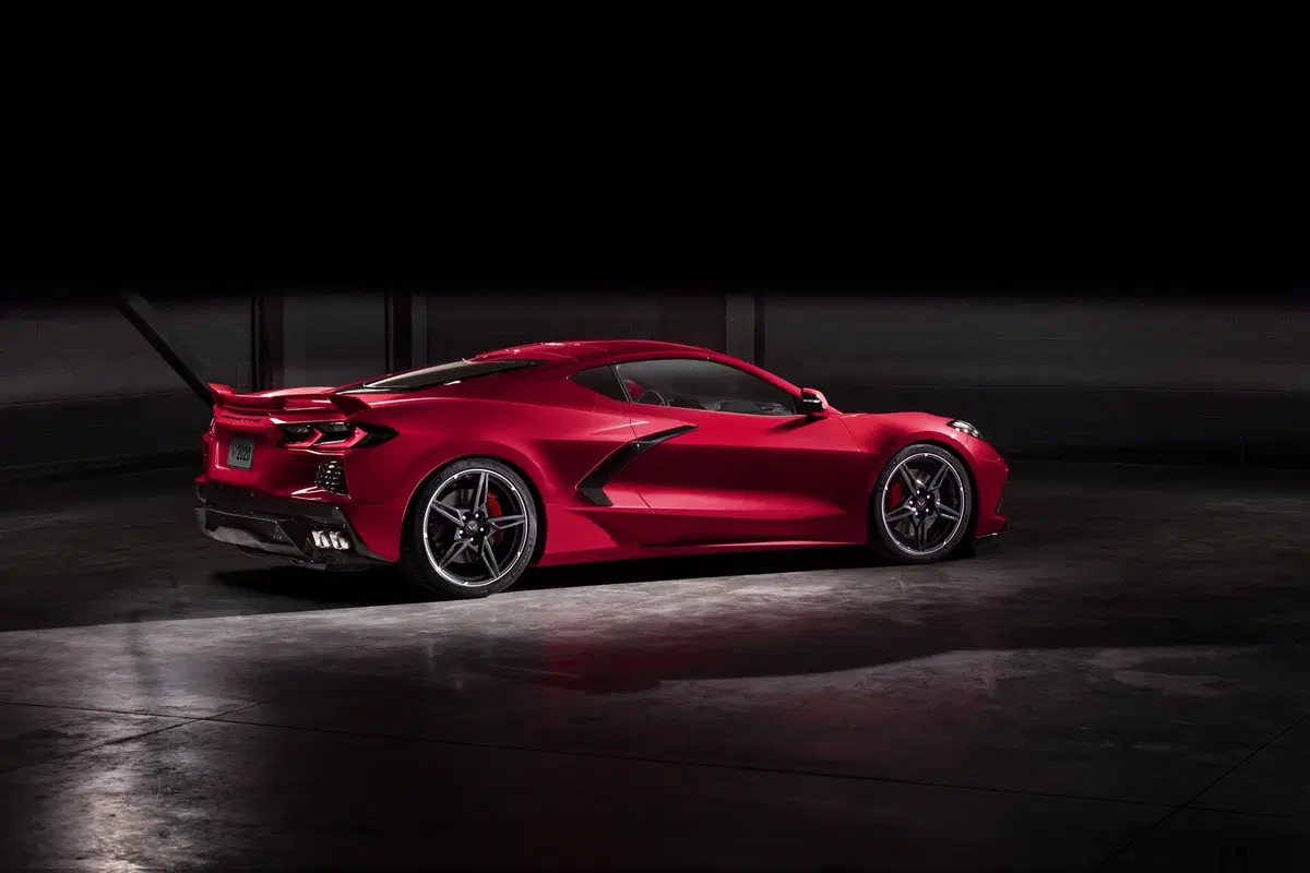 Corvette Stingray 2020: foto e dati della prima con il motore centrale (12)