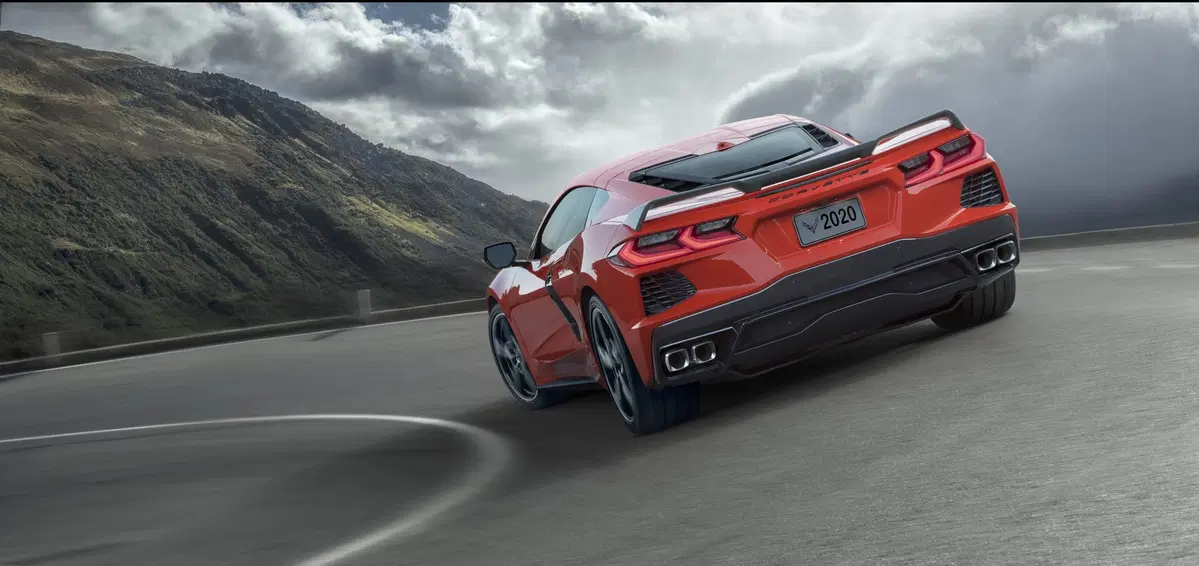 Corvette Stingray 2020: foto e dati della prima con il motore centrale (8)
