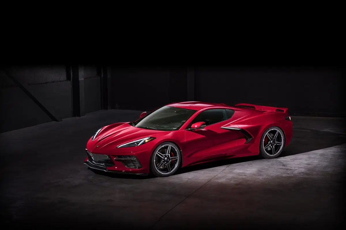 Corvette Stingray 2020: foto e dati della prima con il motore centrale (17)