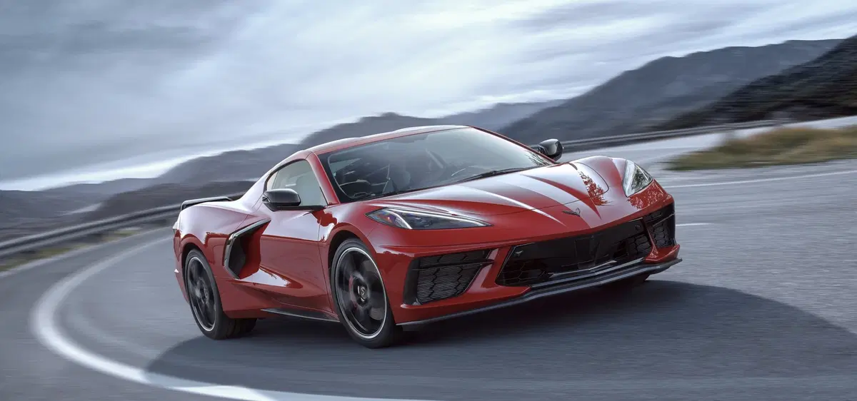 Corvette Stingray 2020: foto e dati della prima con il motore centrale (16)