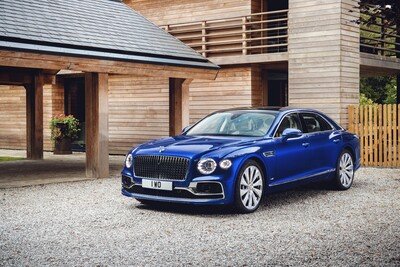 Bentley Flying Spur First Edition: infinite personalizzazioni