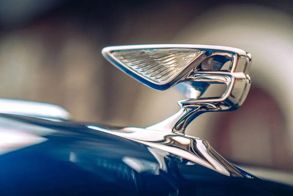 Bentley Flying Spur First Edition: infinite personalizzazioni (6)