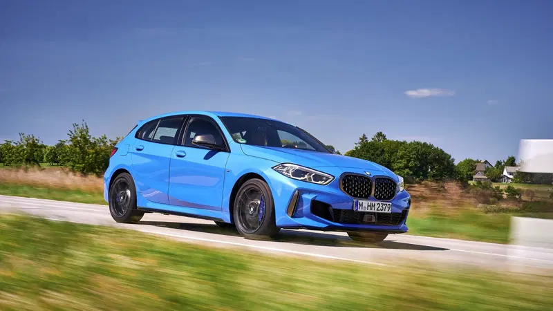 BMW Serie 1 M135i xDrive 2019: parliamone!