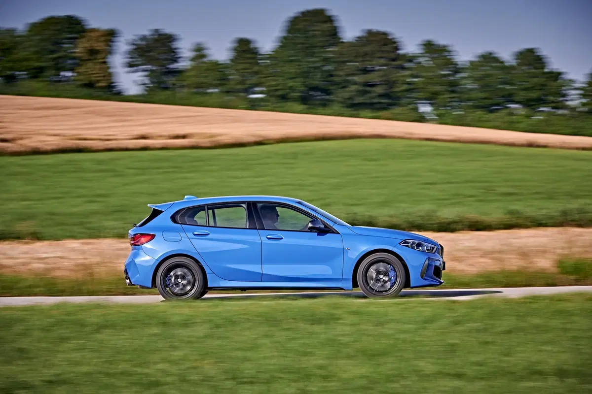 Altra vittima illustre dei tempi, BMW: addio Serie 1? (11)
